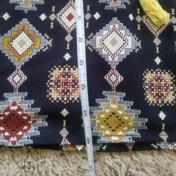 Italian Boutique Brand - KATE - Aztec Printed Shift Dress - Picture 7 of 8